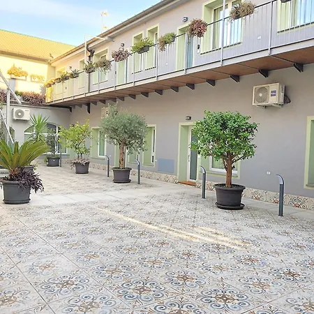 Apartment Il Giardino Degli Ulivi P1 Lissone