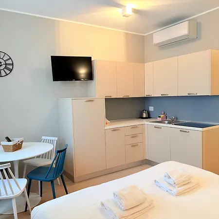 Il Giardino Degli Ulivi P1 Apartment *