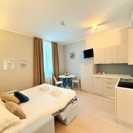 Il Giardino Degli Ulivi P1 Apartment *
